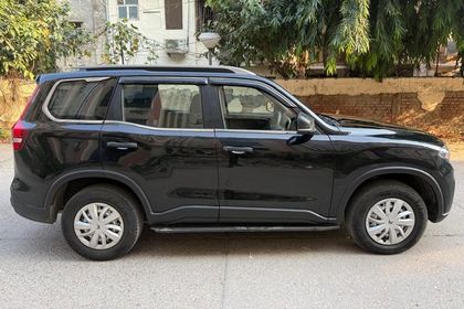 2025 Mahindra Scorpio N Z2 E