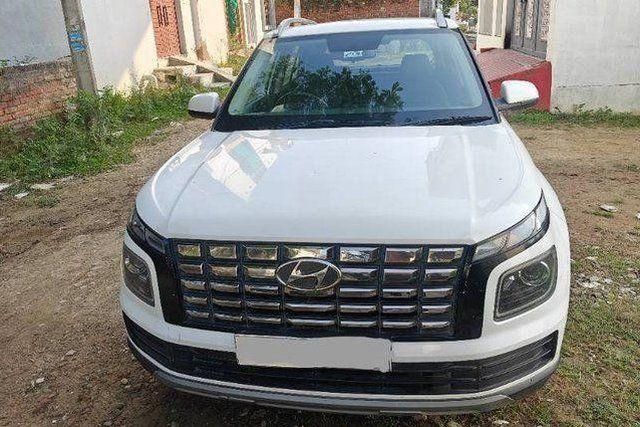 Second-hand 2022 Hyundai Venue एसएक्स बीएस6 for sale in Lucknow