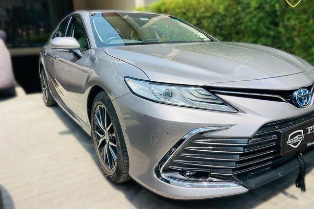 Toyota Camry 2.5 Hybrid BSVI Second-hand 2023 Toyota Camry 2.5 Hybrid BSVI for sale in New Delhi