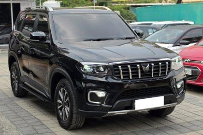 2025 Mahindra Scorpio N Z8 डीजल