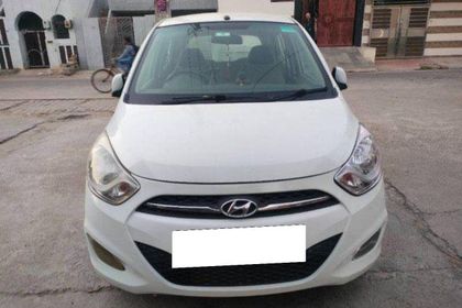 2011 Hyundai i10 मैग्ना