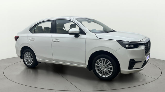 Second-hand 2026 Honda Amaze 2nd Gen वीएक्स सीवीटी for sale in Bangalore