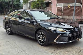 Used 2.5 Hybrid