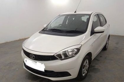 2018 Tata Tiago 1.2 Revotron एक्सटी