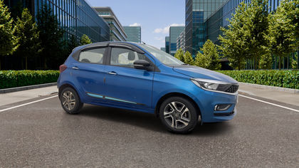 2024 Tata Tiago एक्सजेड प्लस