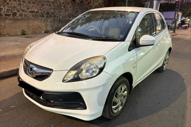 Second-hand 2015 Honda Brio S MT for sale in Ahmedabad