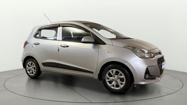 Second-hand 2017 Hyundai Grand i10 1.2 कप्पा मैग्ना बीएस4 for sale in Gurgaon