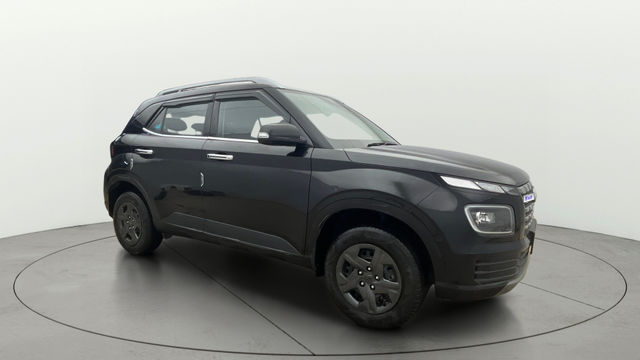 Second-hand 2024 Hyundai Venue SX for sale in Ghaziabad