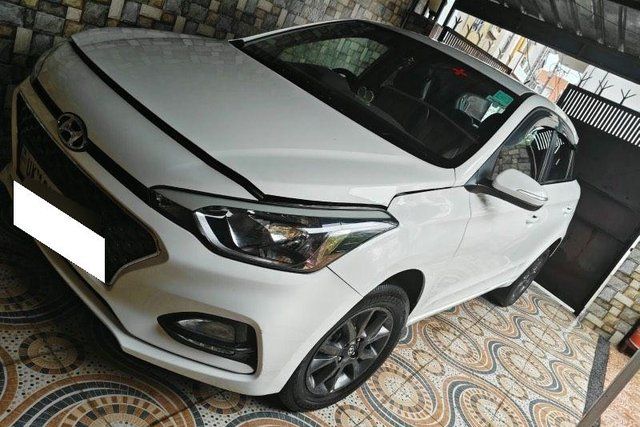 Second-hand 2019 Hyundai i20 स्पोर्टज़ प्लस बीएस4 for sale in Kashipur