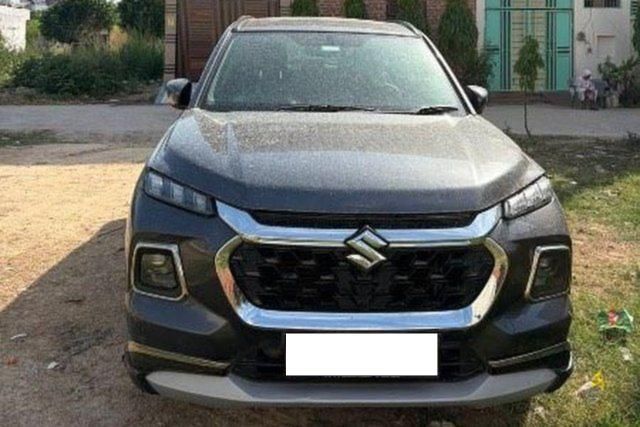 Second-hand 2023 Maruti Suzuki Grand Vitara अल्फा प्लस हाइब्रिड सीवीटी for sale in Meerut