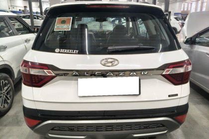 2024 Hyundai Alcazar सिग्नेचर डीजल