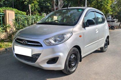 2015 Hyundai i10 मैग्ना 1.1L