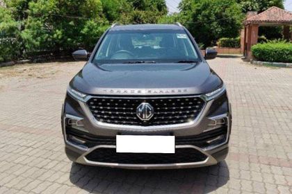2022 MG Hector Shine MT