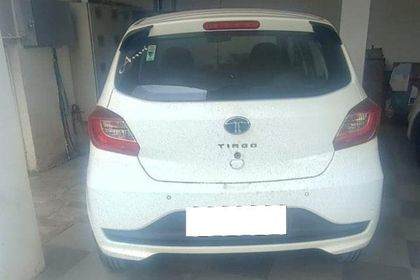2024 Tata Tiago एक्सटी