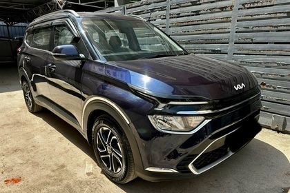 2022 Kia Carens प्रेस्टीज प्लस बीएस6