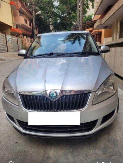 2012 Skoda Fabia 1.2 एमपीआई Ambition