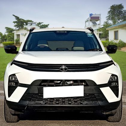 2025 Tata Nexon स्मार्ट प्लस एस सीएनजी