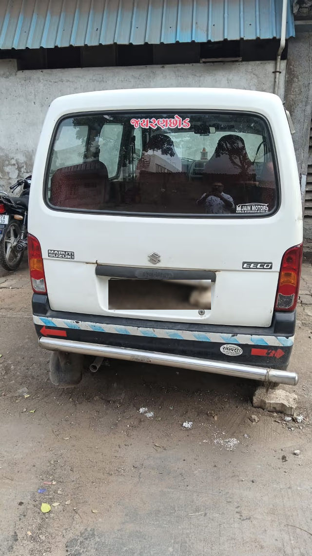 Second-hand 2015 Maruti Suzuki Eeco 7 Seater स्टैंडर्ड बीएस4 for sale in Ahmedabad