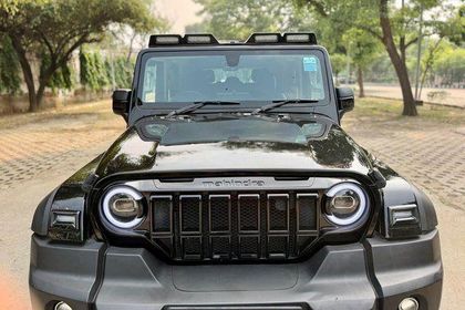 2025 Mahindra Thar ROXX एमएक्स1 आरडब्ल्यूडी