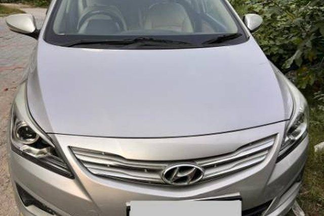 Second-hand 2016 Hyundai Verna 1.6 CRDi AT एस रेनफोर्स्ड for sale in Amritsar