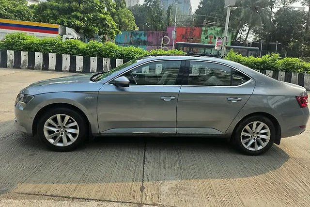Skoda Superb LK 1.8 TSI AT Second-hand 2018 Skoda Superb LK 1.8 TSI AT for sale in Mumbai