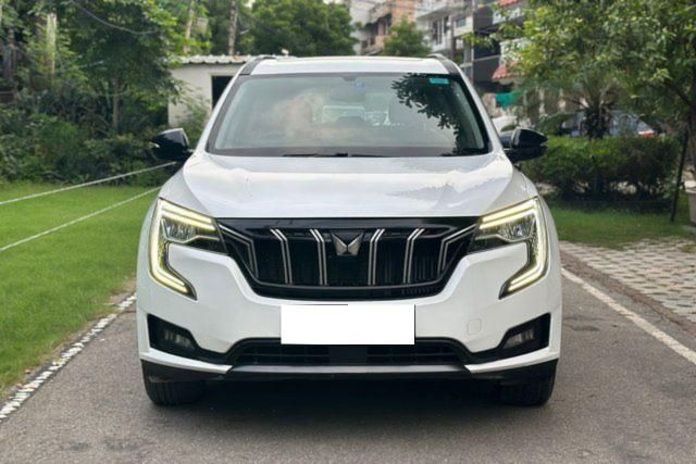 Mahindra XUV700 AX5 S 7 Str AT Second-hand 2024 Mahindra XUV700 AX5 S 7 Str AT for sale in New Delhi