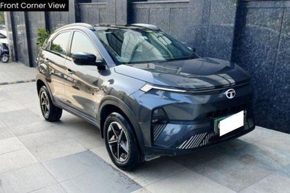 2024 Tata Nexon EV फियरलेस 45