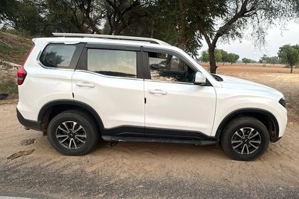 2024 Mahindra Scorpio N Z2
