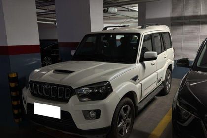 2017 Mahindra Scorpio S11 बीएस4