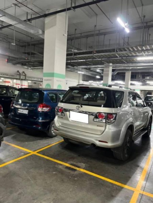 Second-hand 2016 Toyota Fortuner 4x2 एटी for sale in Mumbai