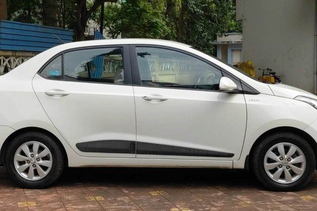 Hyundai Xcent 1.2 Kappa SX Option Second-hand 2015 Hyundai Xcent 1.2 Kappa SX Option for sale in Mira Road