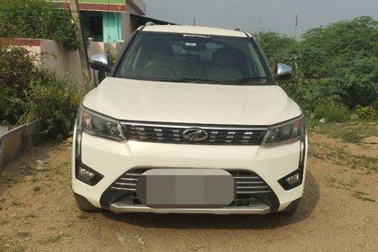 2020 Mahindra XUV300 W8 Option BSVI