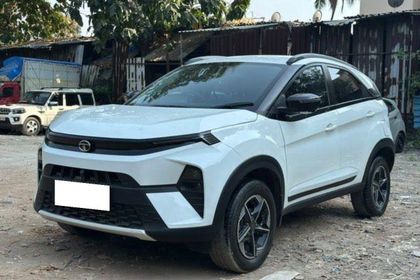 2023 Tata Nexon Creative Plus AMT