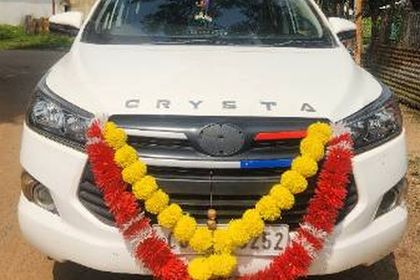 2020 Toyota Innova Crysta 2.4 G 7 STR