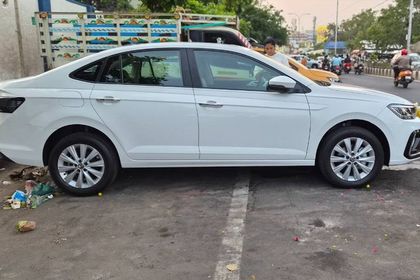 2026 Volkswagen Virtus हाईलाइन प्लस एटी