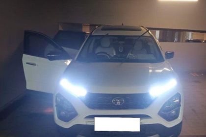 2021 Tata Safari XZ बीएस6