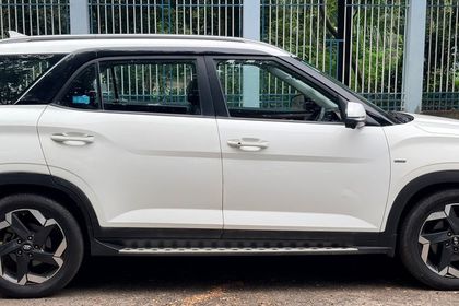 2023 Hyundai Alcazar 1.5 सिग्नेचर (O) 7-Seater डीजल AT