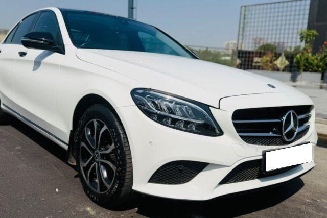 Mercedes-Benz C-Class Prime C 220डी Second-hand 2021 Mercedes-Benz C-Class Prime C 220डी for sale in Ahmedabad