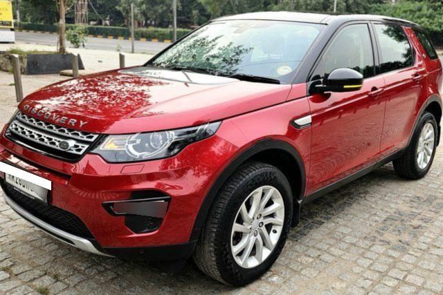 Second-hand 2018 Land Rover Discovery Sport TD4 HSE 7S for sale in New Delhi