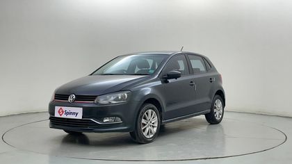 2015 Volkswagen Polo पेट्रोल हाईलाइन 1.2L