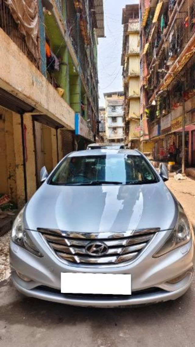 Second-hand 2012 Hyundai Sonata 2.4 GDi MT for sale in Thane