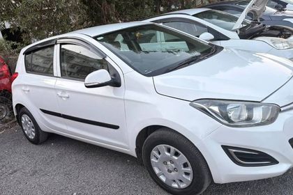 2012 Hyundai i20 1.4 CRDi मैग्ना