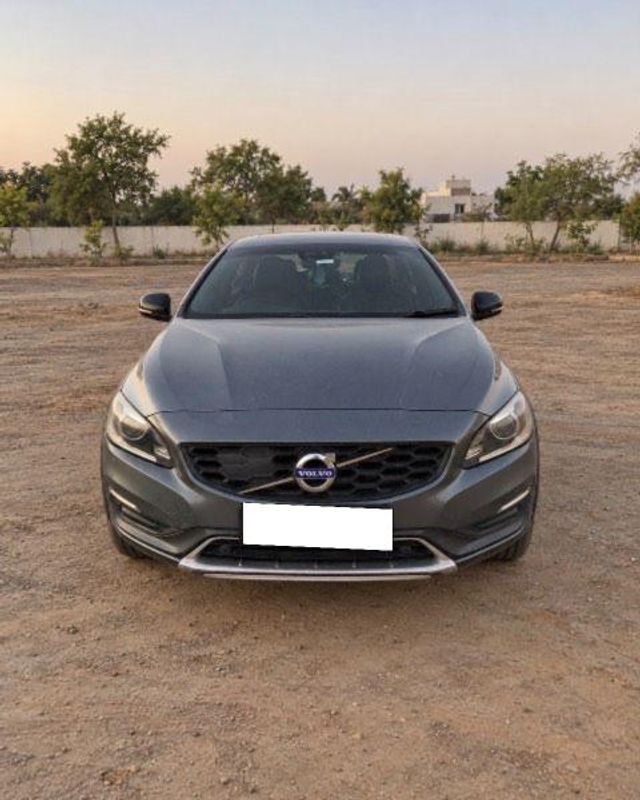 Second-hand 2017 Volvo S60 Cross Country D4 AWD बीएस4 for sale in Ahmedabad