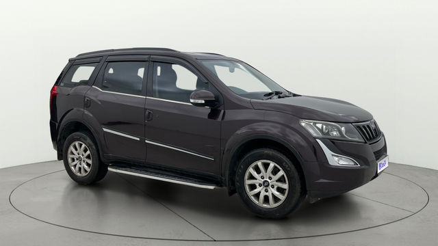 Second-hand 2018 Mahindra XUV500 AT W10 1.99 mHawk for sale in Bangalore