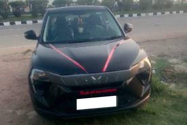 Second-hand 2026 Mahindra XUV 3XO रेवएक्स एम (ओ) for sale in Rohtas