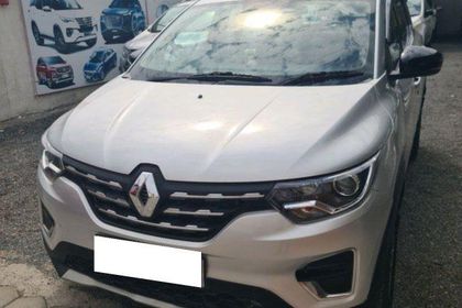 2021 Renault Triber RXZ बीएस6
