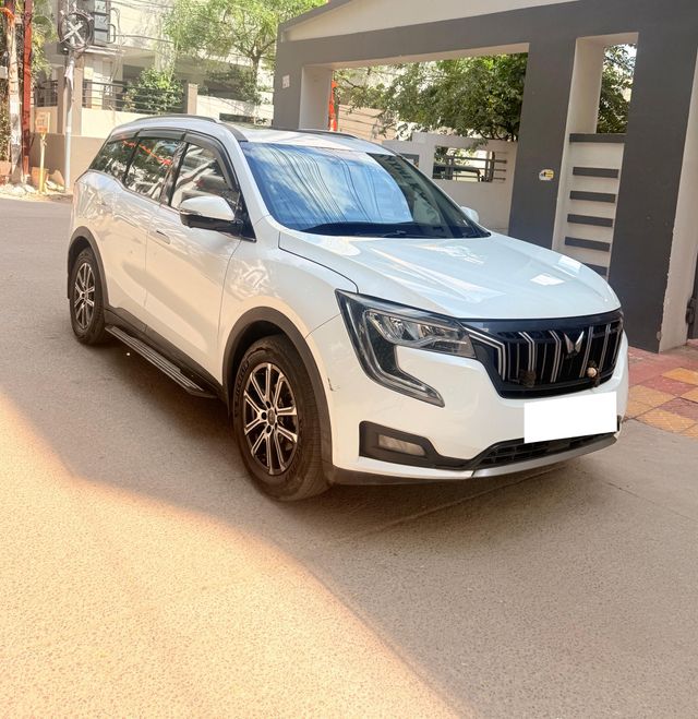 Mahindra XUV700 AX7 Diesel AT Luxury Pack BSVI Second-hand 2023 Mahindra XUV700 AX7 Diesel AT Luxury Pack BSVI for sale in Hyderabad