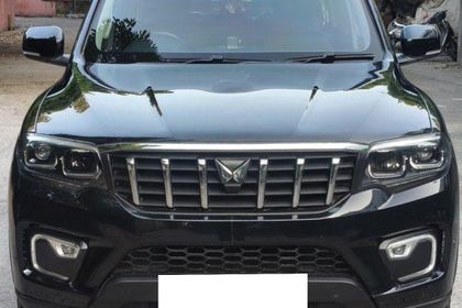 2023 Mahindra Scorpio N Z8 डीजल