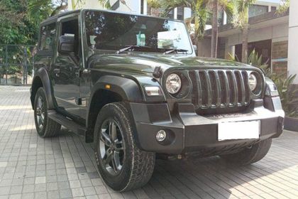 2025 Mahindra Thar LX Hard Top डीजल AT