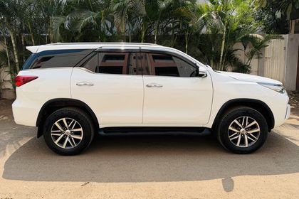 2016 Toyota Fortuner 4x4 AT